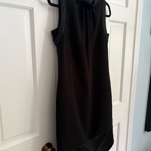 PERFECT Little Black Dress-Simply Vera Vera Wang Black Sheath Dress -
